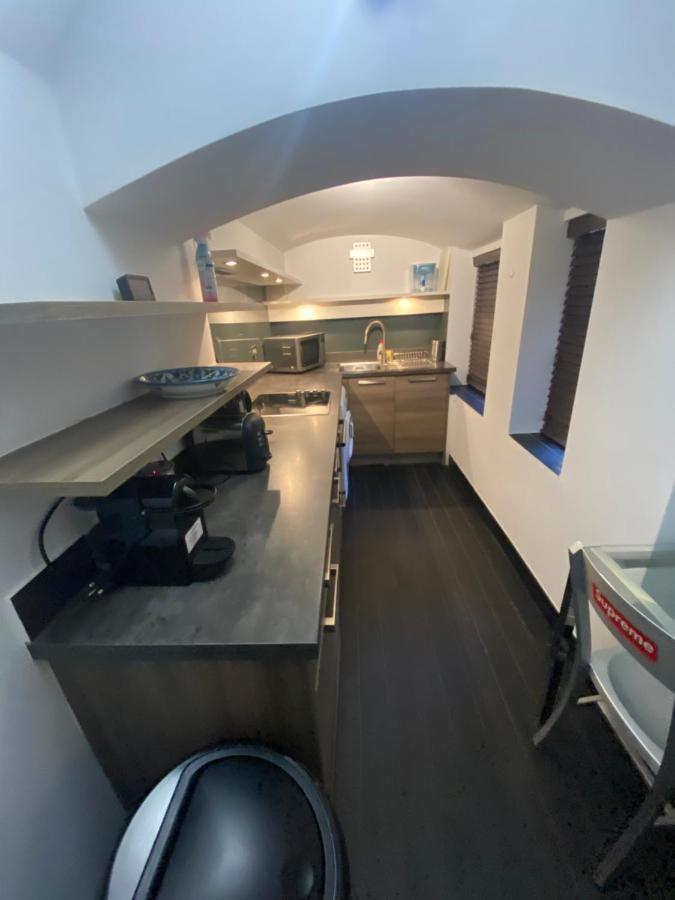 Beautiful Modern Studio In High Street Kensington Lejlighed London Eksteriør billede
