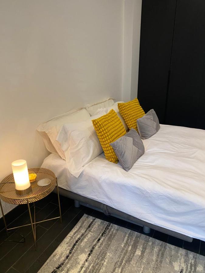 Beautiful Modern Studio In High Street Kensington Lejlighed London Eksteriør billede